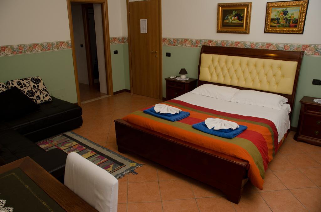 B&B 7 Camini Сан-Джованни-Лупатото Экстерьер фото